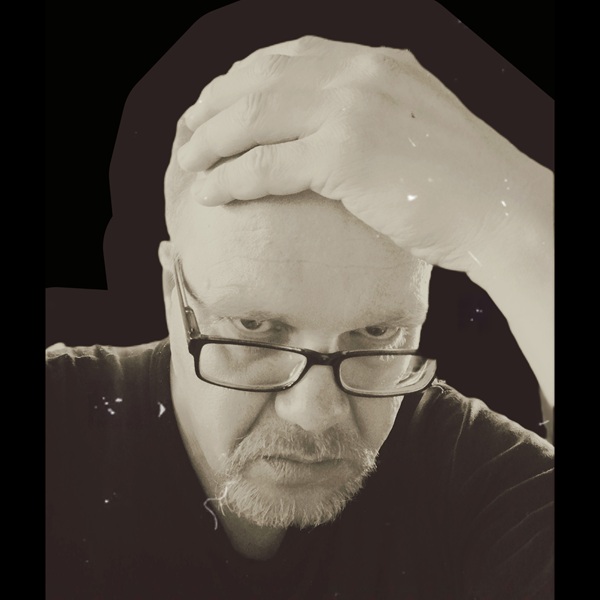 Воробей мне в раму стукнул...