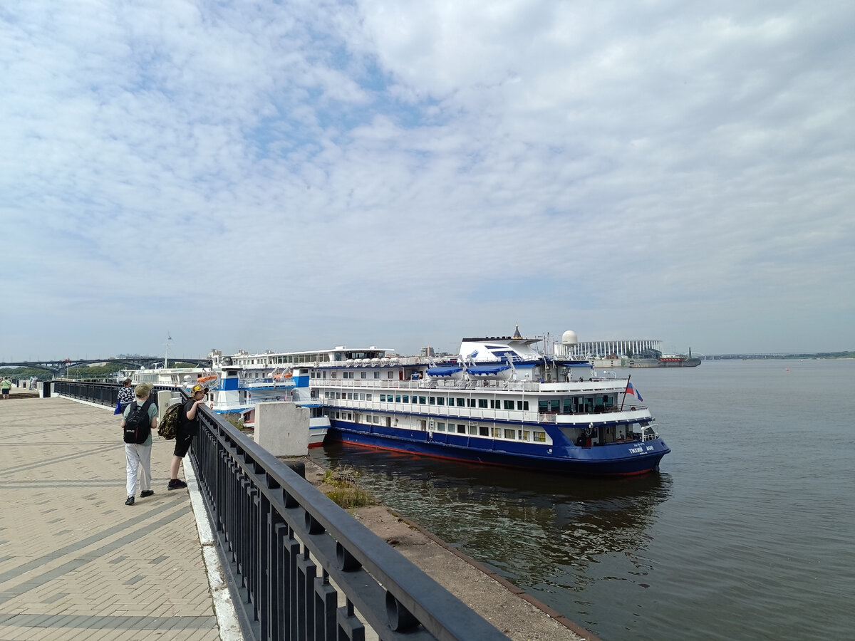 Белый пароход 