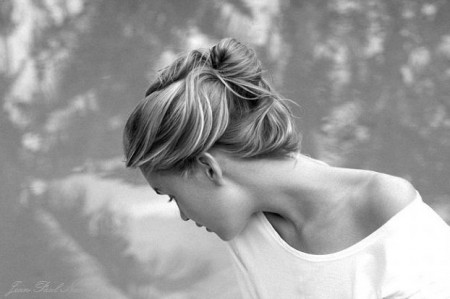 Она прекрасна, как весна