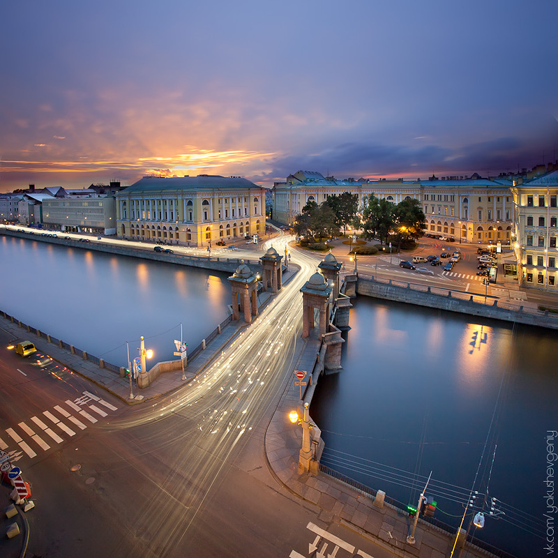 Жизнь Города После Пробуждения
