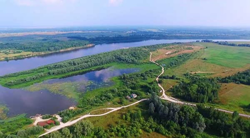 Над обрывом