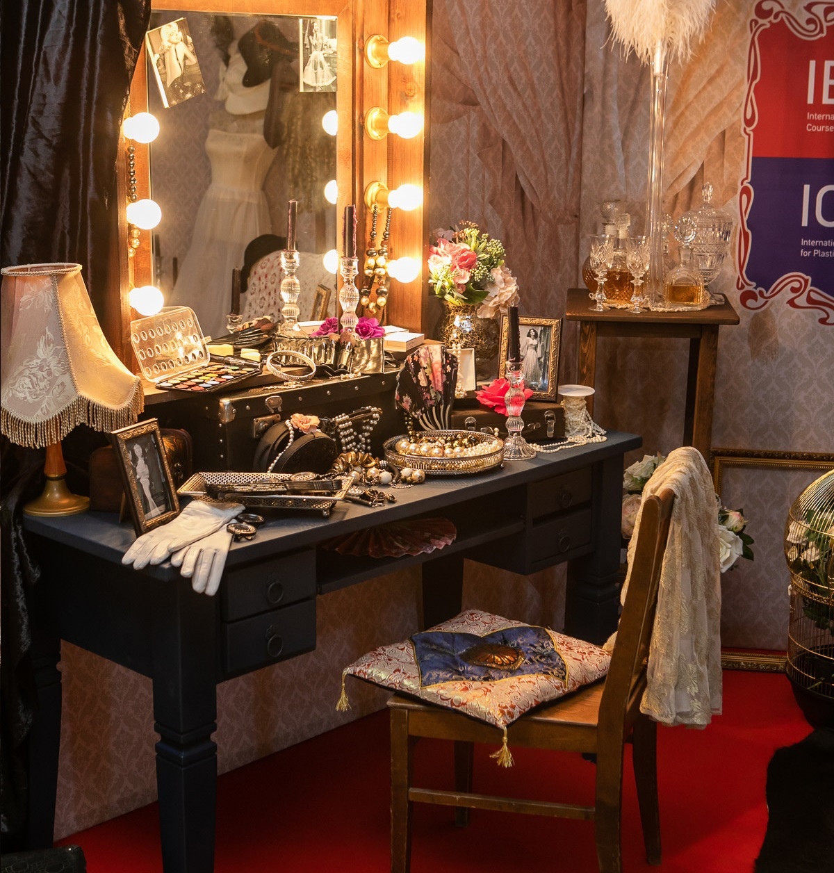 Мне глубоко всё безразлично...