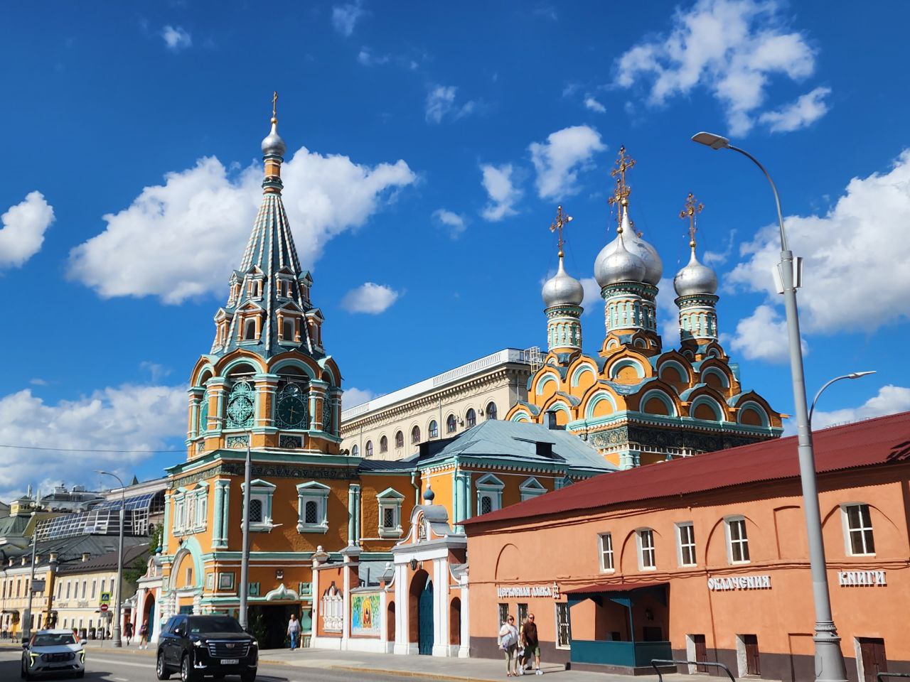 Как больно терять любимых.... 