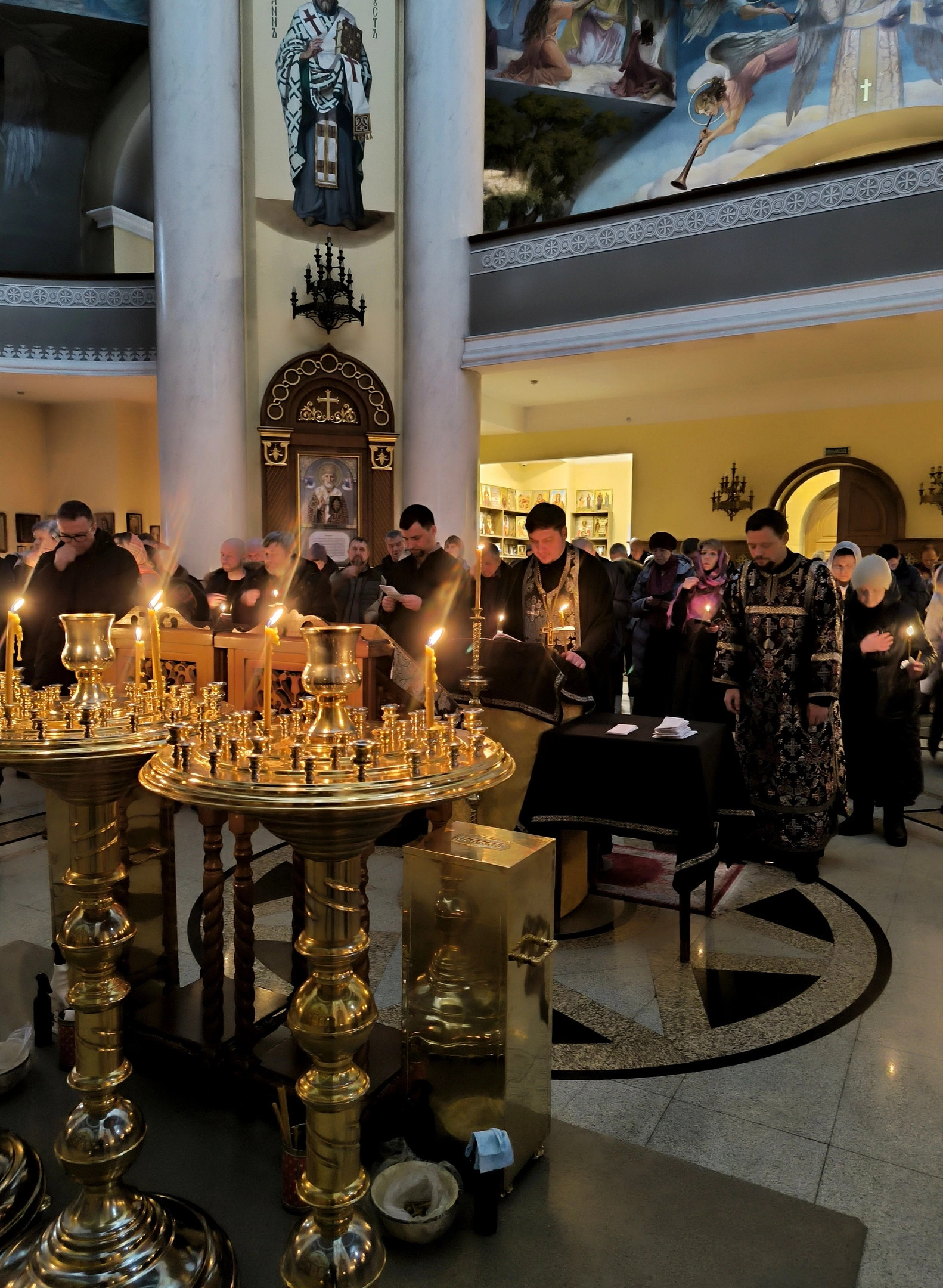 Шуршание душ 