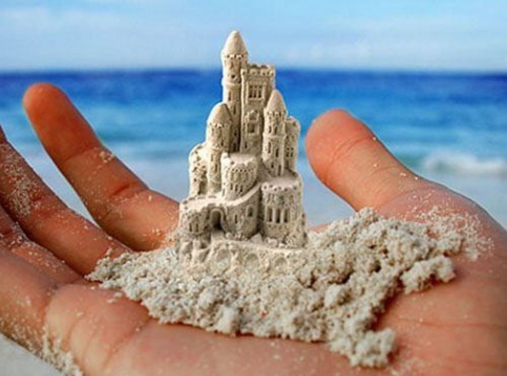 "Ну о чем говорить, ведь разрушил ты сам..."