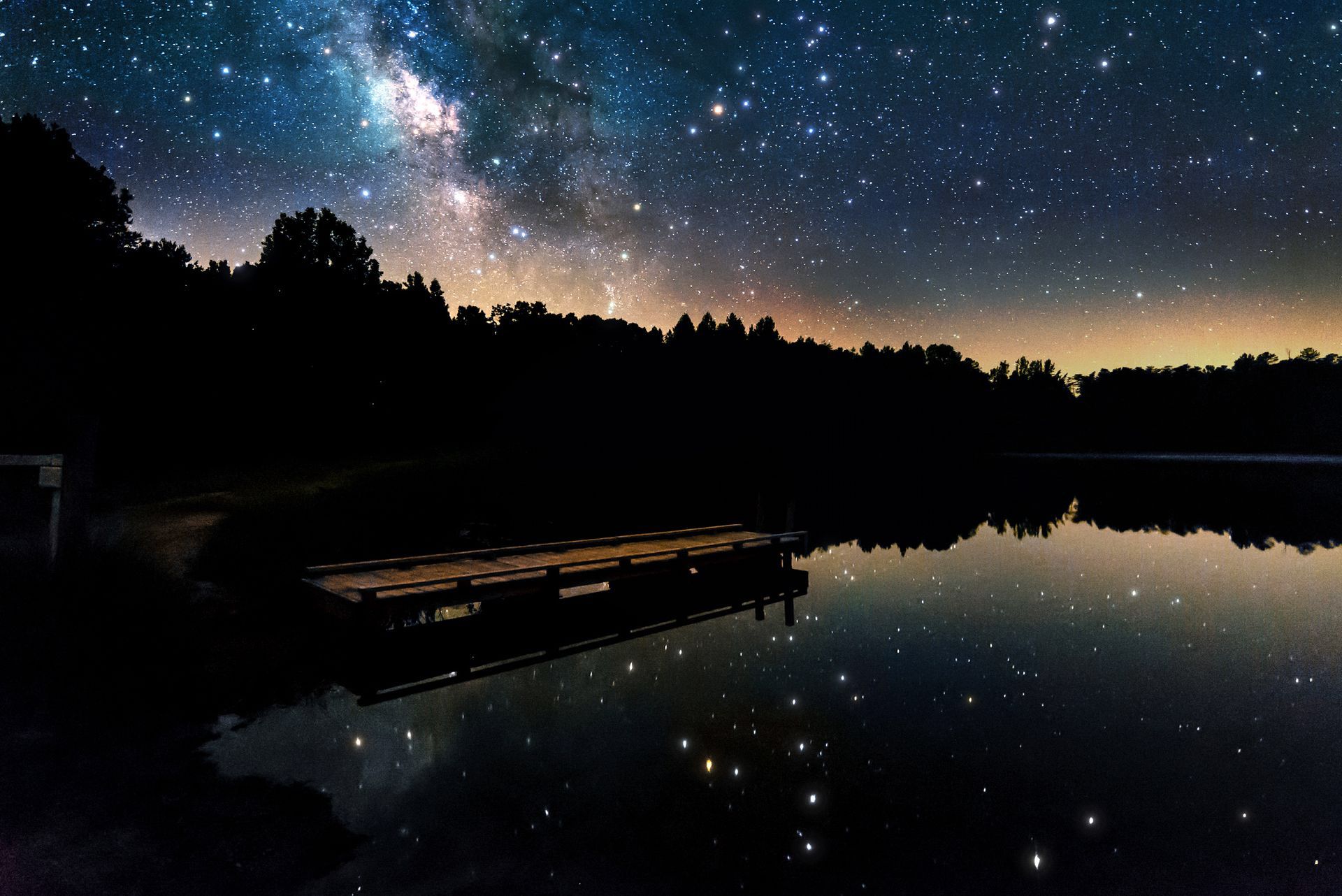 "Ты мог прийти в мою глухую ночь..."