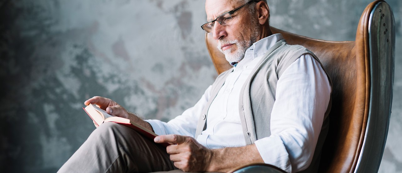 По возрасту